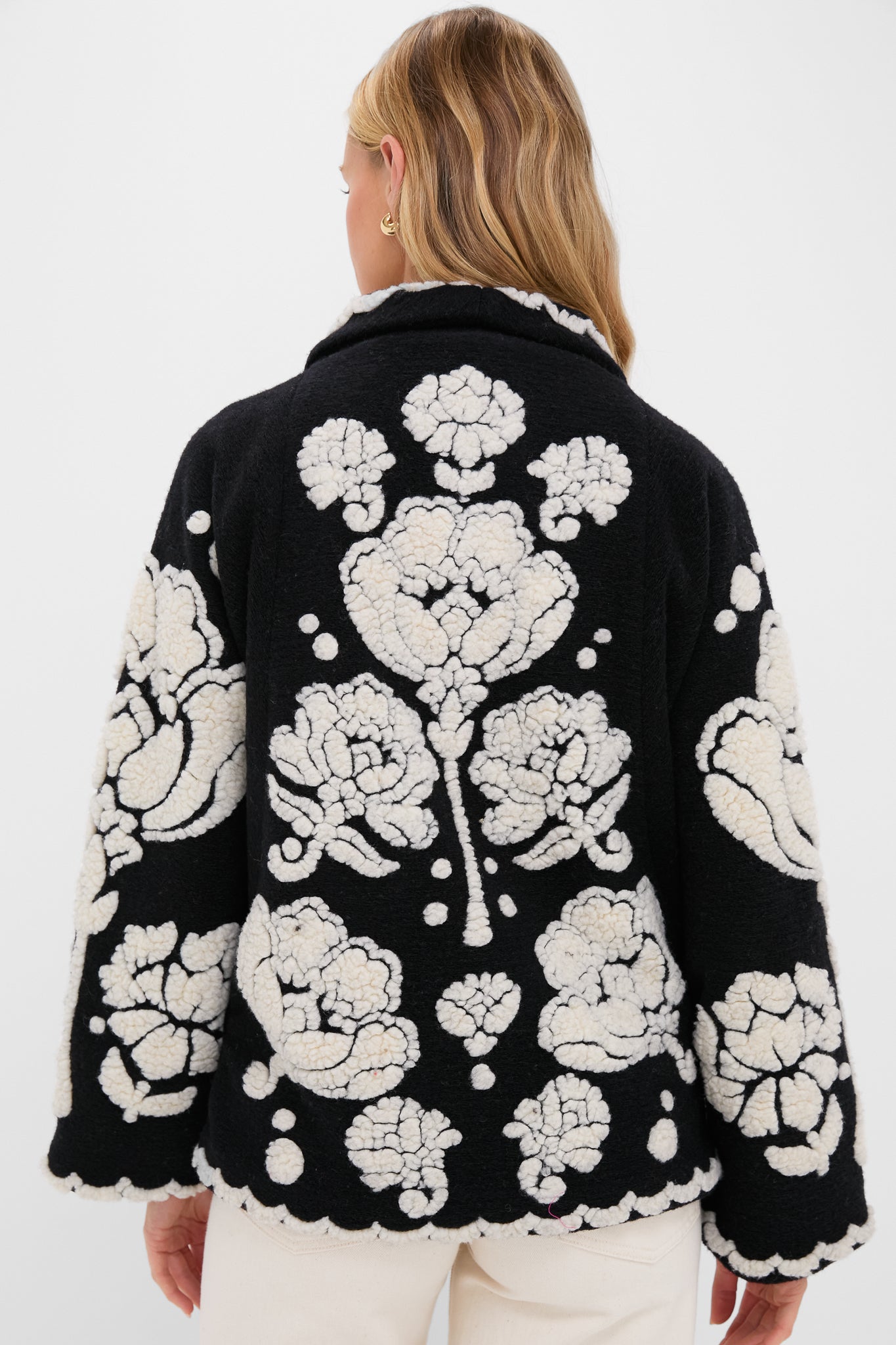 Black Cream Floral Arabesque Fleece Coat