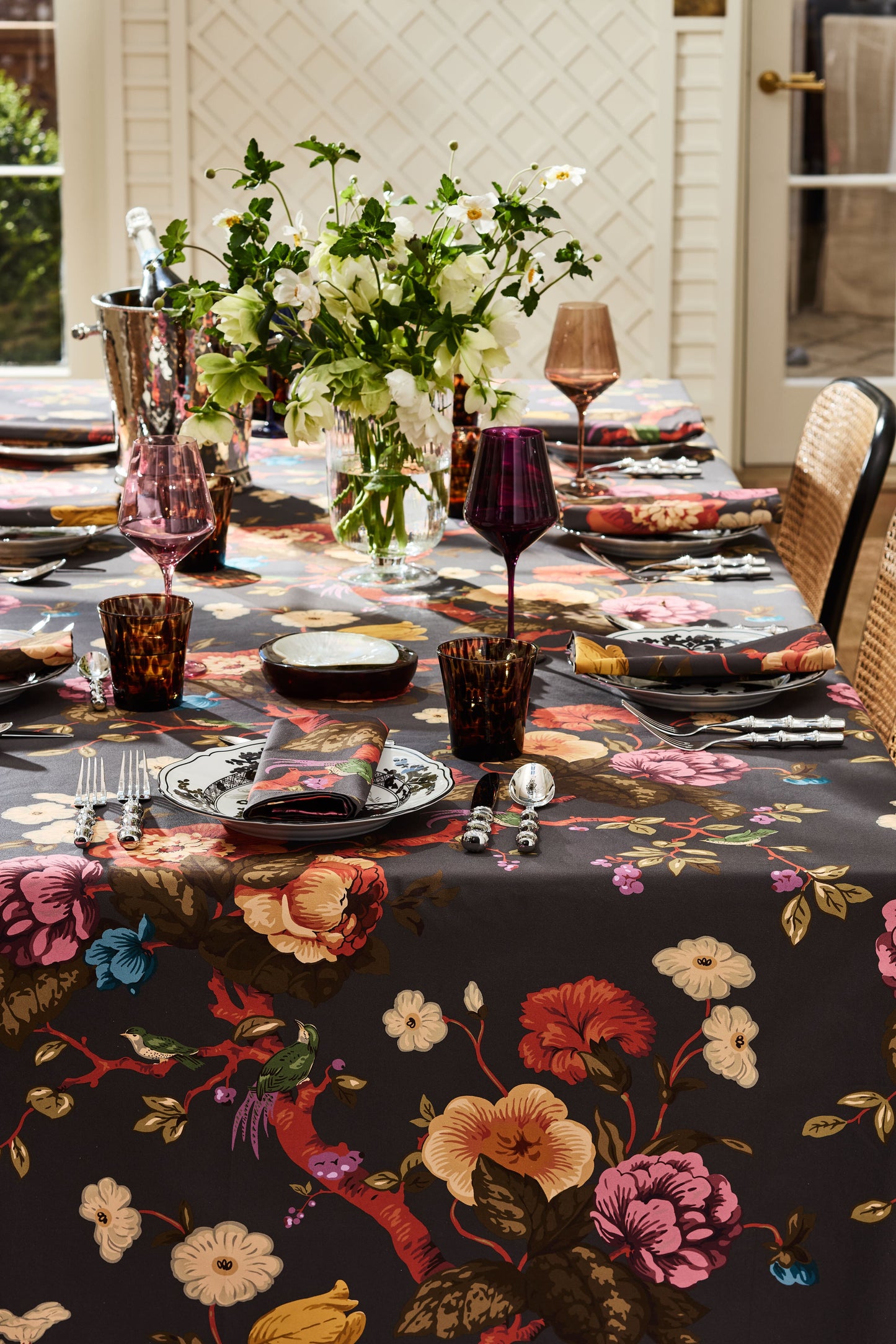 Baroque Floral Tablecloth
