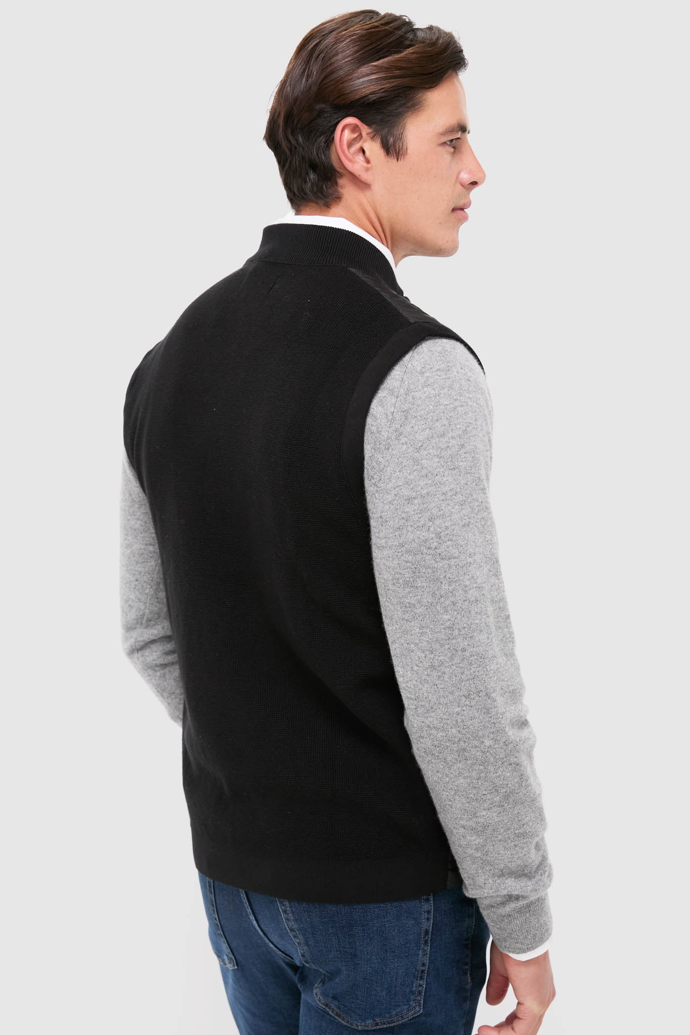 Black Essential Gilet