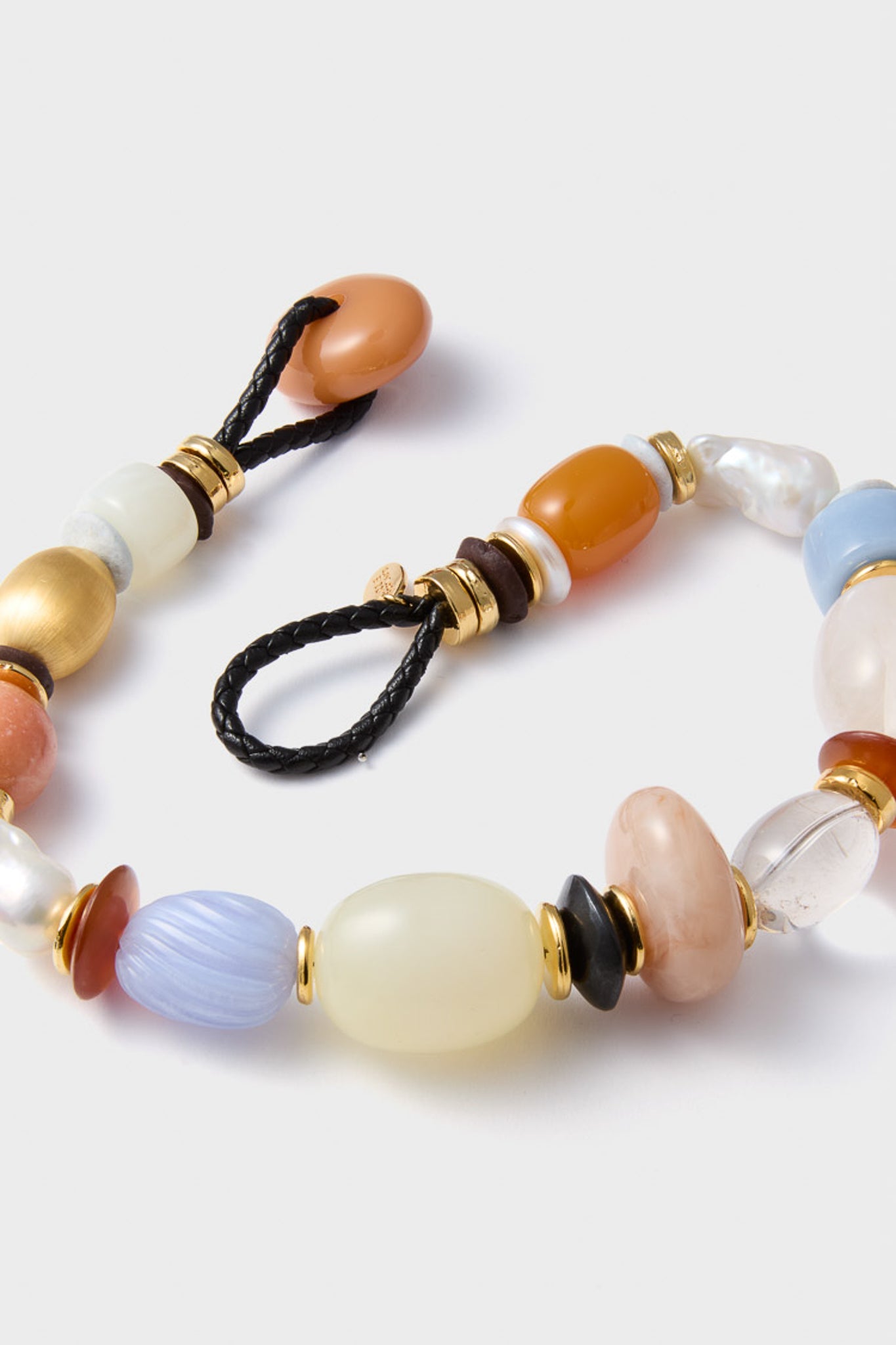 Monarch Monument Collar