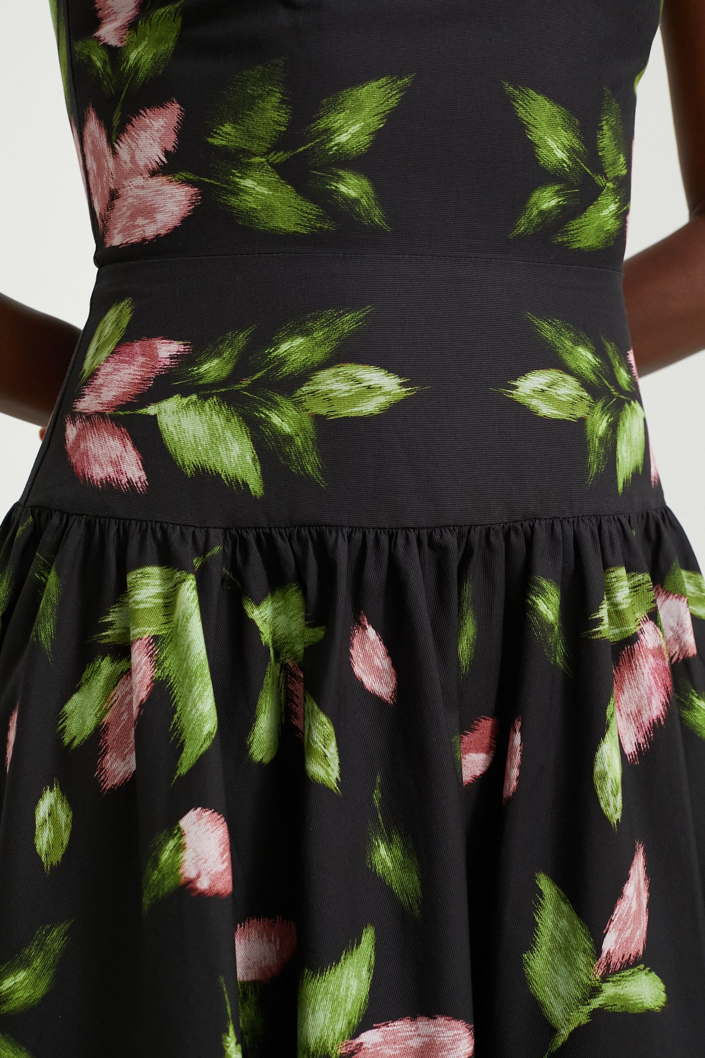 Black Floral Sleeveless Midi Dress