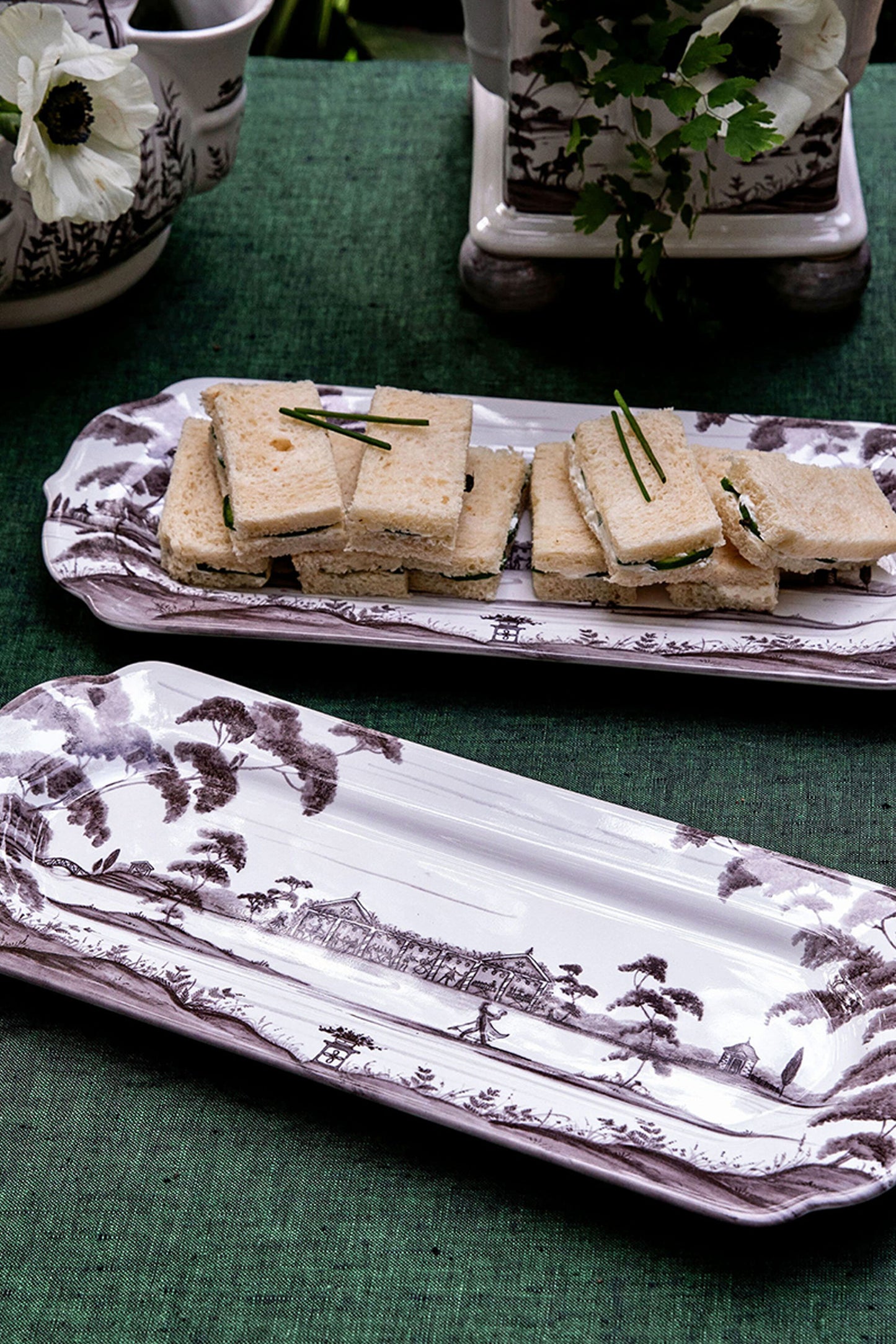 Country Estate 15" Hostess Tray - Flint Grey