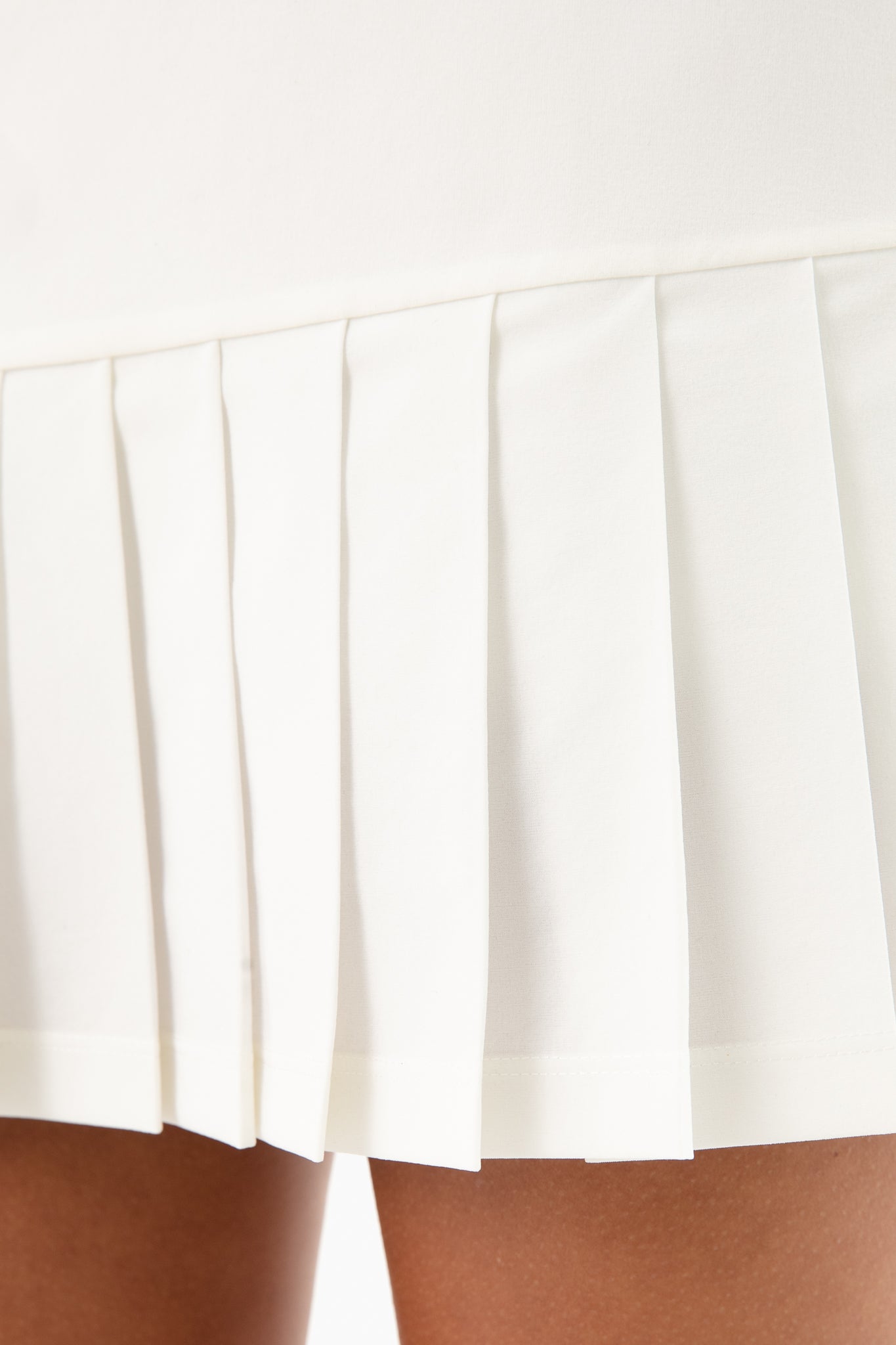 White Pleated Hem Tennis Skirt