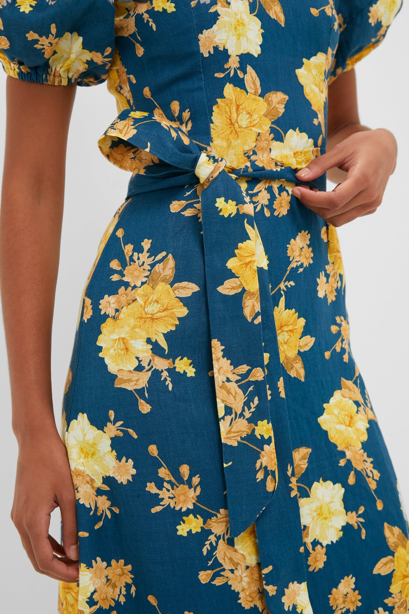 Nora Floral Navy Leiria Midi Dress