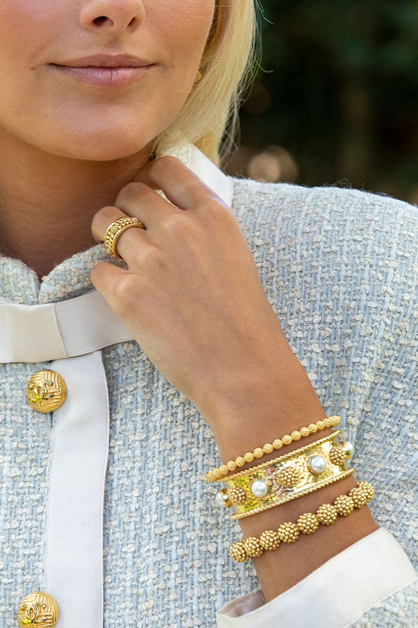 Berry Eternity Petite Hinged Bangle, S/M - Gold