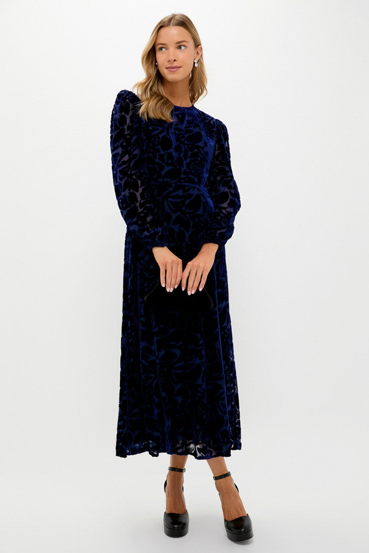 Black Dayna Platform Pumps