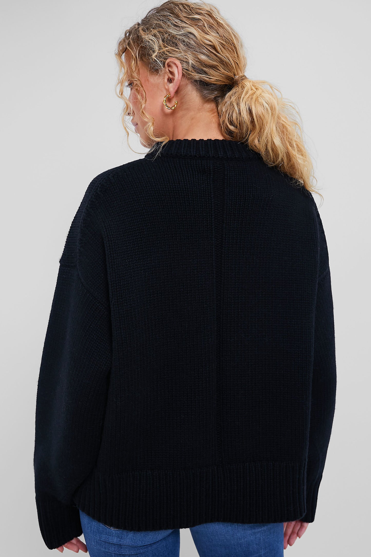 Black Genevieve Cashmere Wool Blend Crewneck Sweater
